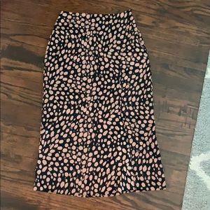 Vici Dolls mid length printed silky skirt